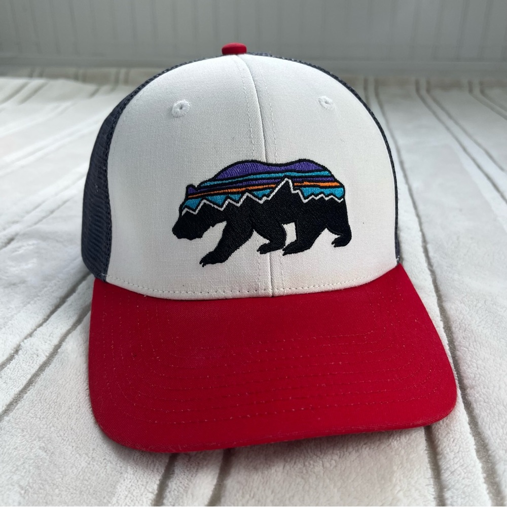 Fitz Roy Bear Trucker Hat in White